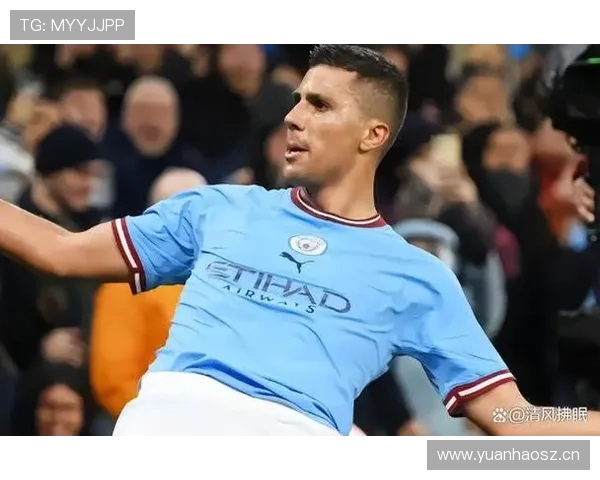 罗德里:攻防均衡的现代6号位全能后腰解析