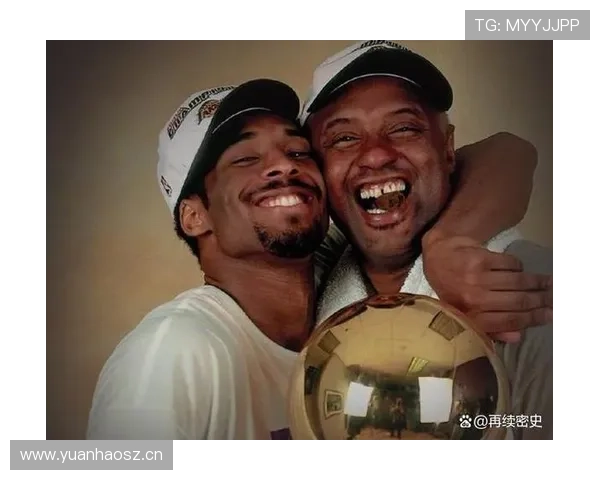 科比穿拖鞋去领奖，人生赢家跟普通人差太多了吧